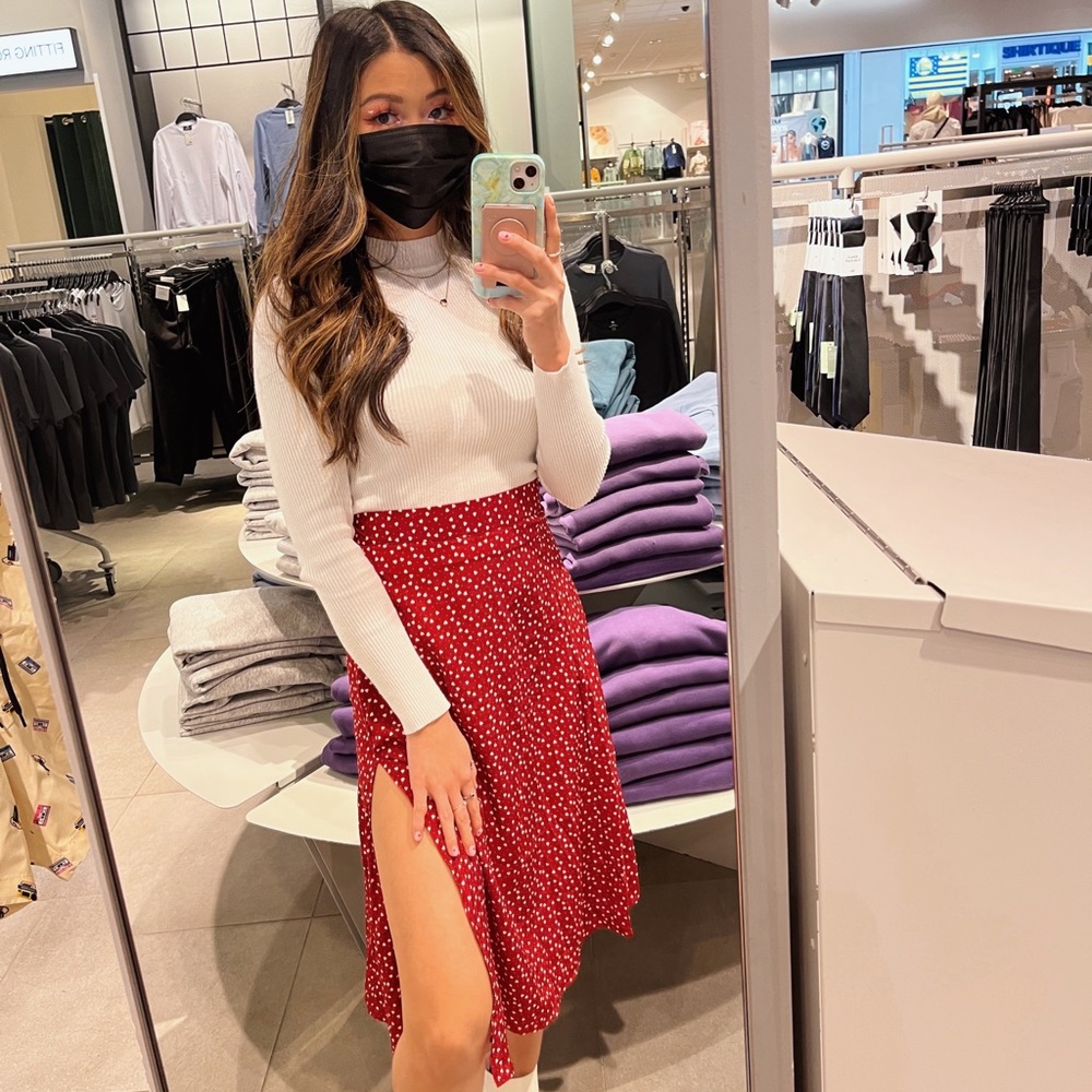 Red Heart Skirt SMALL